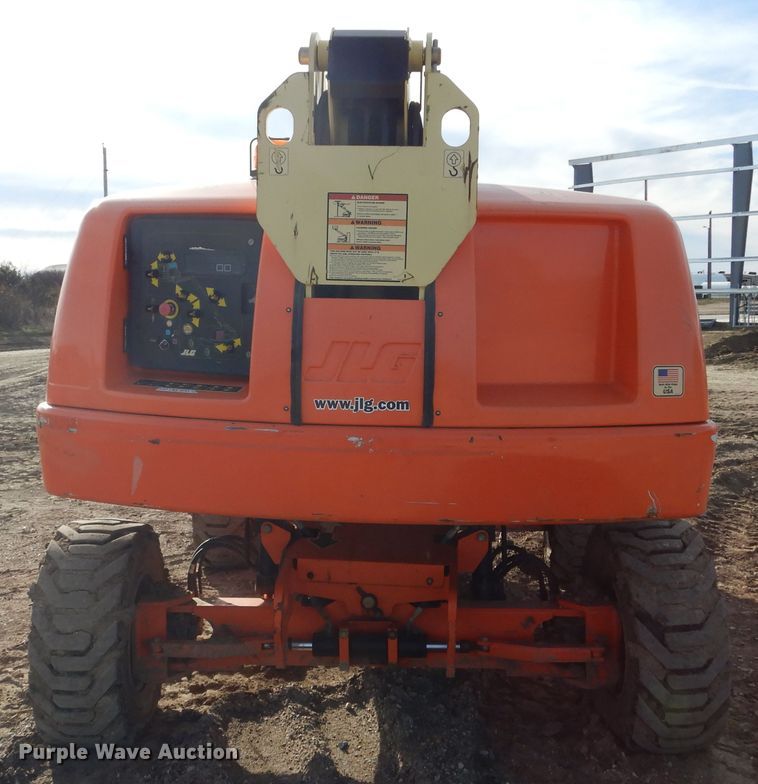 image for item DK3357 2005 JLG 460SJ  boom lift