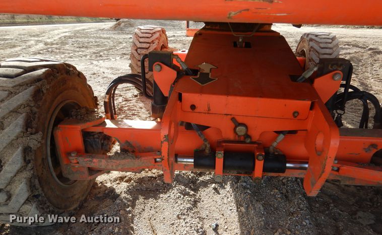 image for item DK3357 2005 JLG 460SJ  boom lift