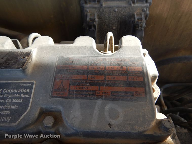 image for item DK3357 2005 JLG 460SJ  boom lift