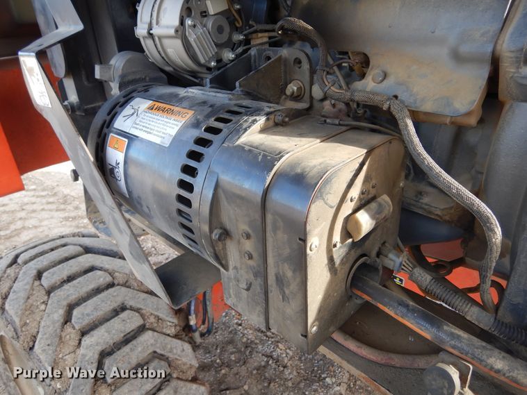 image for item DK3357 2005 JLG 460SJ  boom lift