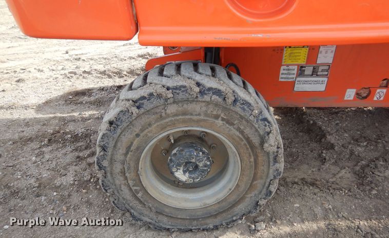 image for item DK3357 2005 JLG 460SJ  boom lift