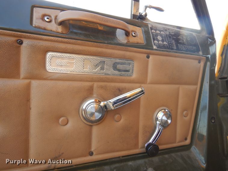 image for item DK3358 1979 GMC Brigadier  dump truck
