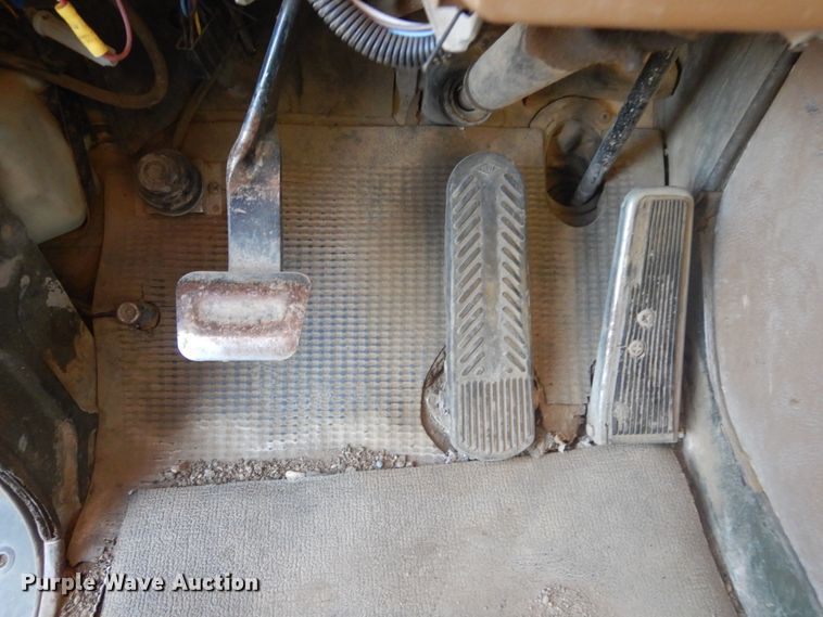 image for item DK3358 1979 GMC Brigadier  dump truck