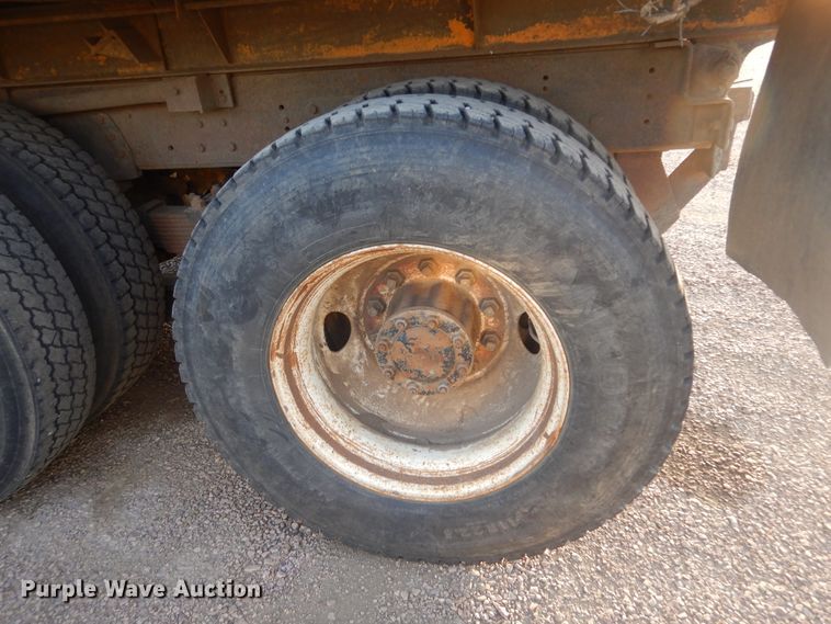 image for item DK3358 1979 GMC Brigadier  dump truck