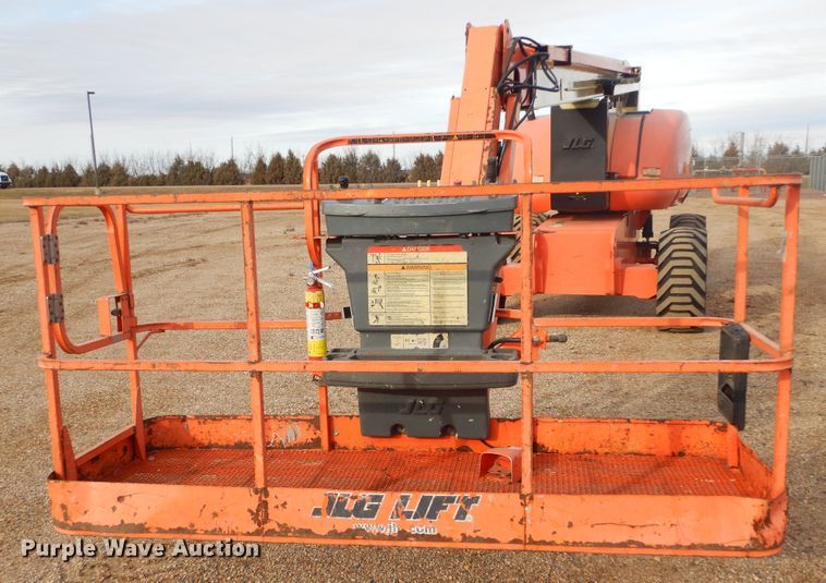 image for item DK3385 2008 JLG 800AJ  boom lift