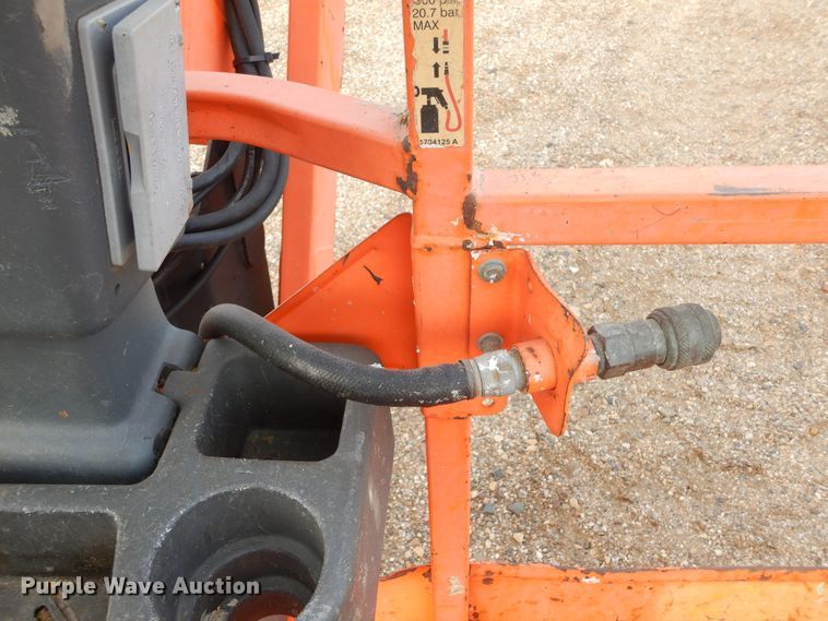 image for item DK3385 2008 JLG 800AJ  boom lift