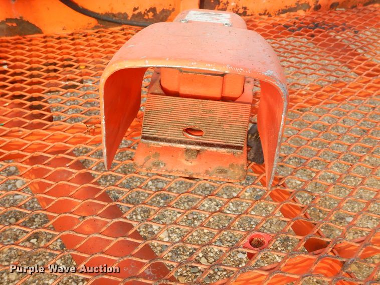 image for item DK3385 2008 JLG 800AJ  boom lift