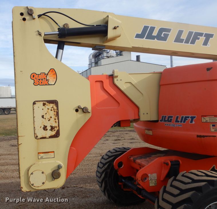image for item DK3385 2008 JLG 800AJ  boom lift