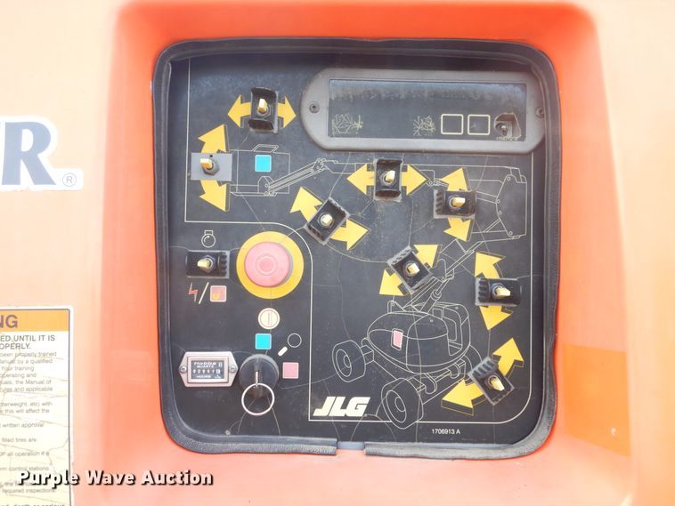 image for item DK3385 2008 JLG 800AJ  boom lift