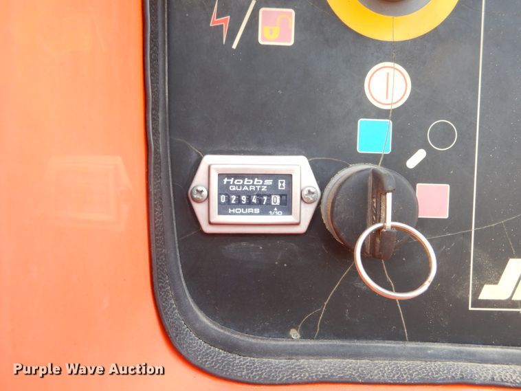 image for item DK3385 2008 JLG 800AJ  boom lift