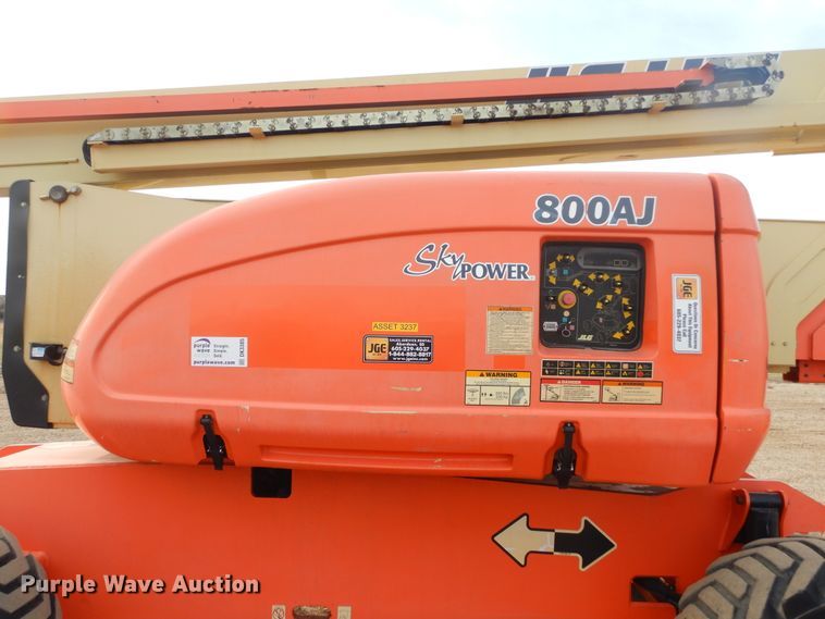 image for item DK3385 2008 JLG 800AJ  boom lift