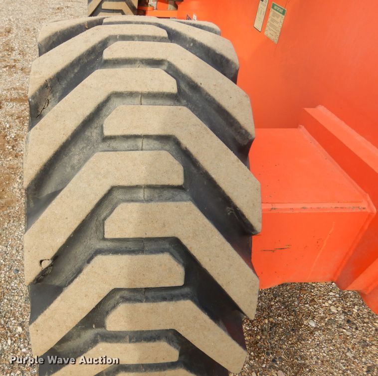 image for item DK3385 2008 JLG 800AJ  boom lift