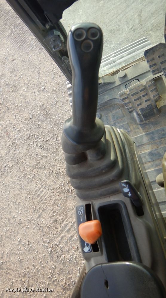 image for item DK3386 2012 Case CX300C  excavator