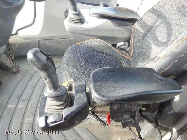 image for item DK3388 2019 Case 821G  wheel loader