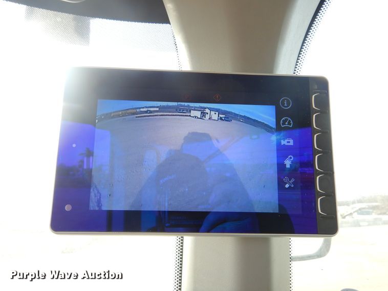 image for item DK3388 2019 Case 821G  wheel loader