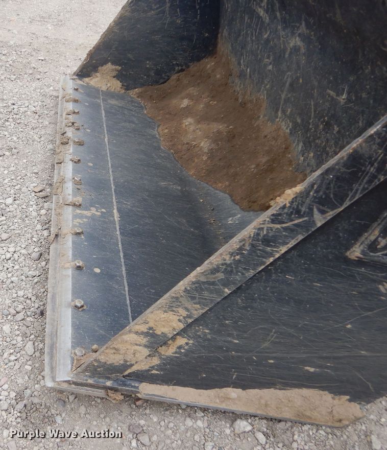 image for item DK3389 2020 Caterpillar 908M  wheel loader