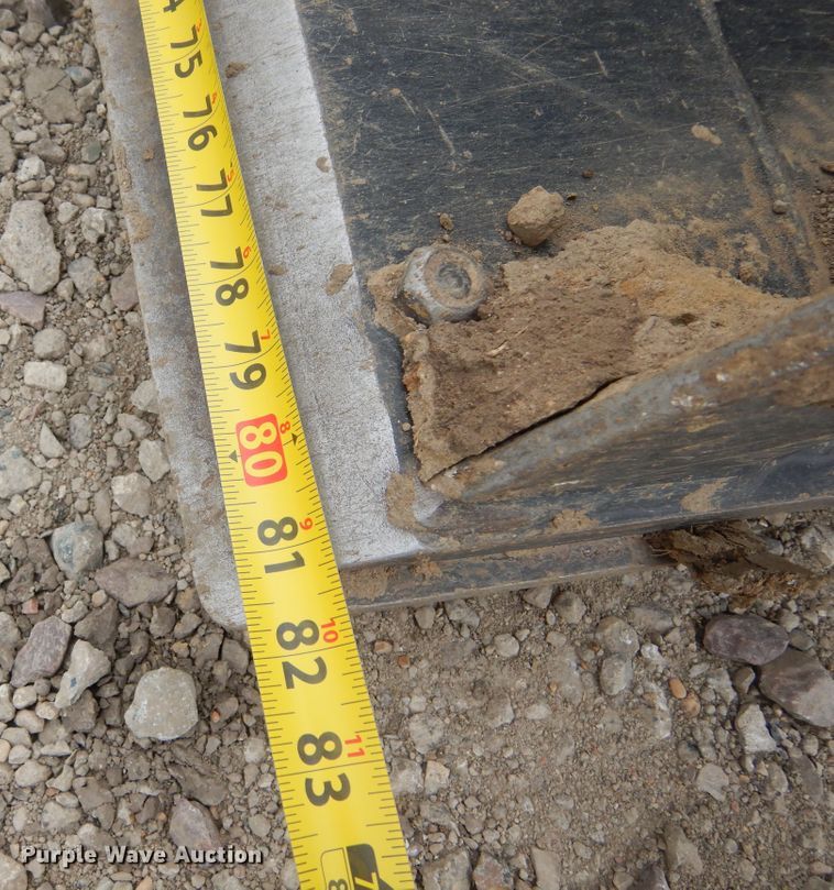 image for item DK3389 2020 Caterpillar 908M  wheel loader