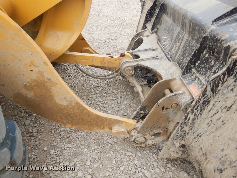 image for item DK3389 2020 Caterpillar 908M  wheel loader