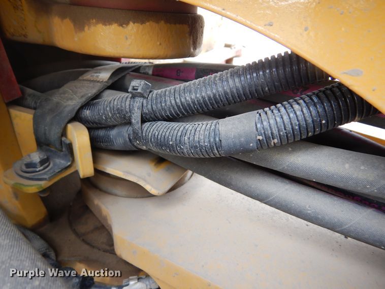 image for item DK3389 2020 Caterpillar 908M  wheel loader