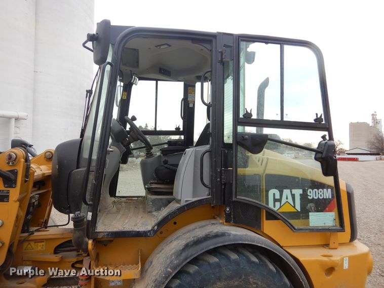 image for item DK3389 2020 Caterpillar 908M  wheel loader