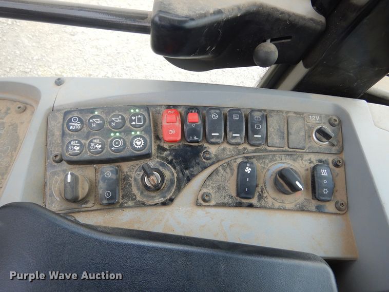 image for item DK3389 2020 Caterpillar 908M  wheel loader