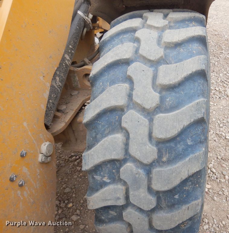 image for item DK3389 2020 Caterpillar 908M  wheel loader