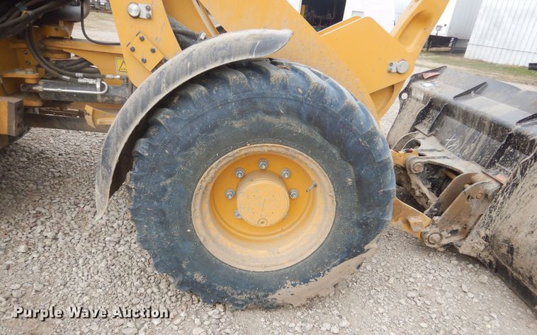 image for item DK3389 2020 Caterpillar 908M  wheel loader