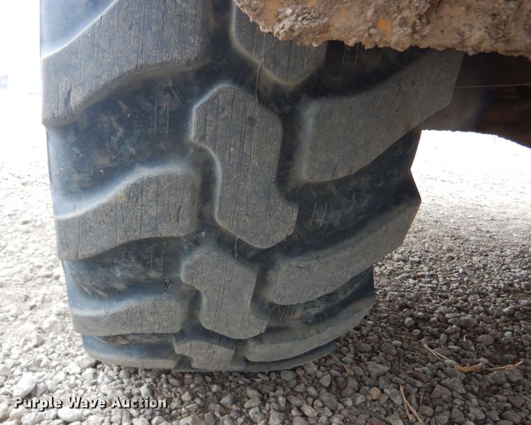 image for item DK3389 2020 Caterpillar 908M  wheel loader