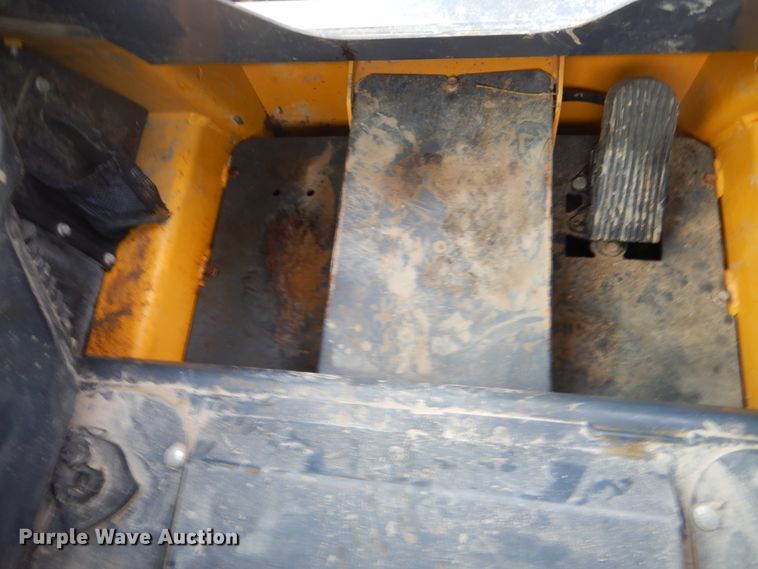 image for item DK3391 2019 John Deere 317G  tracked skid steer loader