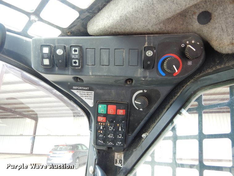 image for item DK3391 2019 John Deere 317G  tracked skid steer loader