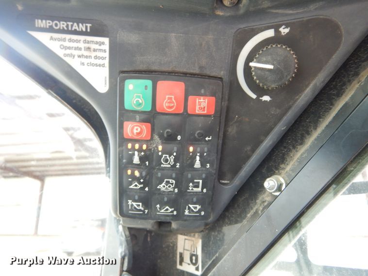 image for item DK3391 2019 John Deere 317G  tracked skid steer loader