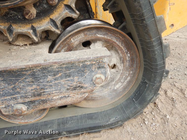 image for item DK3392 2019 John Deere 325G  tracked skid steer loader