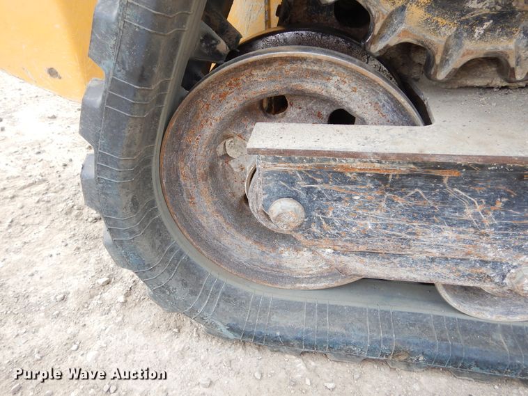 image for item DK3392 2019 John Deere 325G  tracked skid steer loader