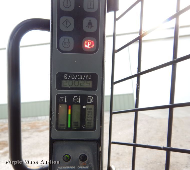 image for item DK3400 2016 Case SR240  skid steer loader