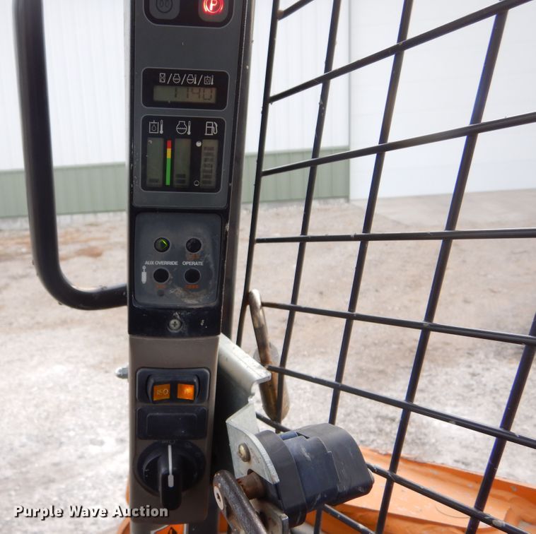 image for item DK3400 2016 Case SR240  skid steer loader