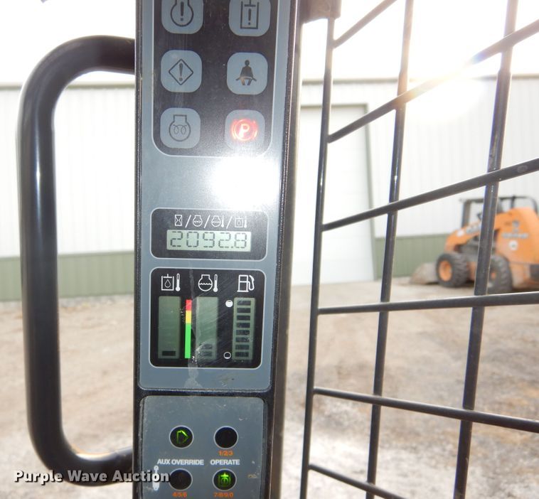 image for item DK3401 2016 Case SR240  skid steer loader