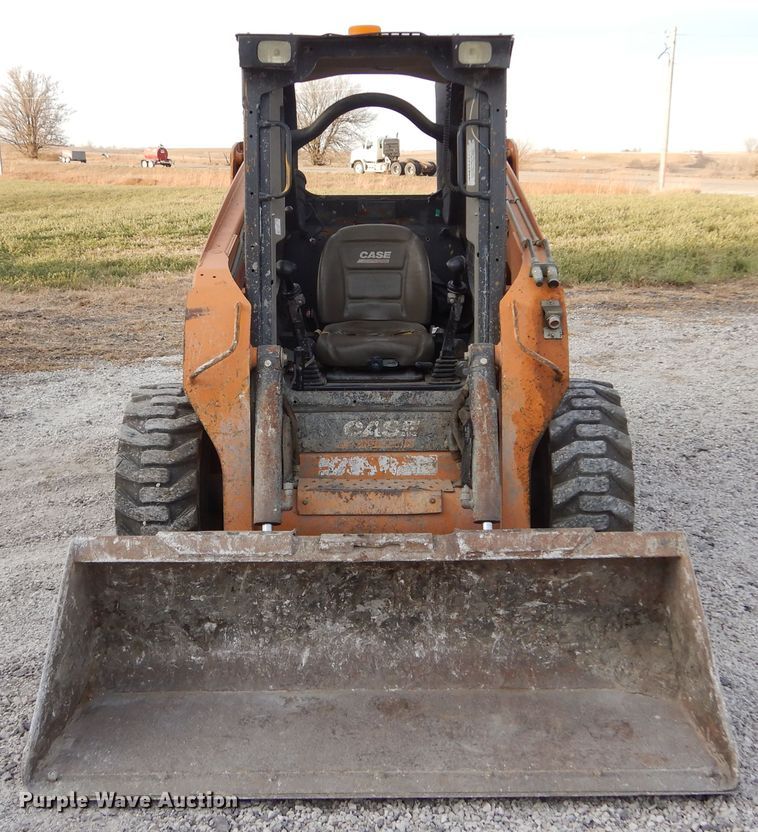 image for item DK3403 2013 Case SR220  skid steer loader