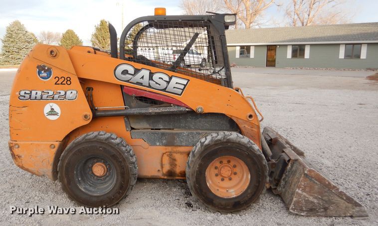 image for item DK3403 2013 Case SR220  skid steer loader