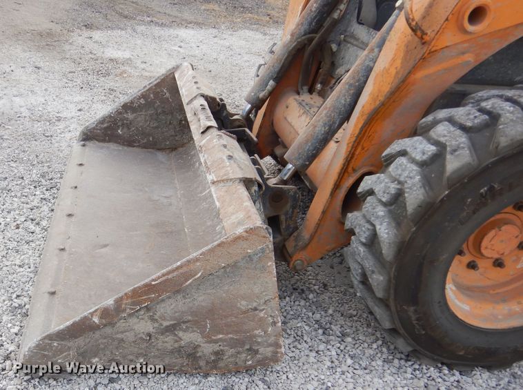 image for item DK3403 2013 Case SR220  skid steer loader