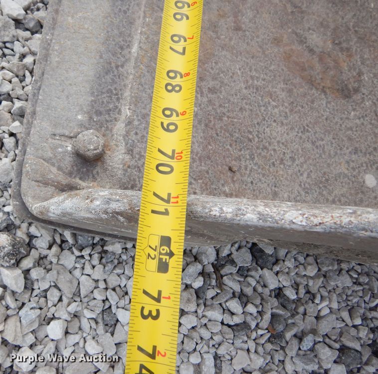 image for item DK3403 2013 Case SR220  skid steer loader