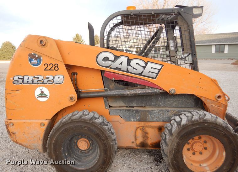 image for item DK3403 2013 Case SR220  skid steer loader