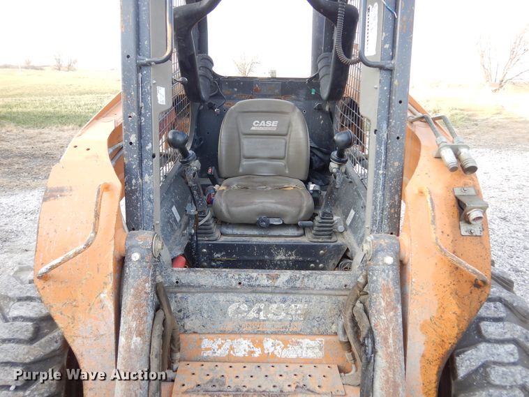 image for item DK3403 2013 Case SR220  skid steer loader