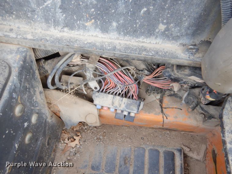 image for item DK3403 2013 Case SR220  skid steer loader