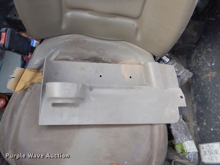 image for item DK3403 2013 Case SR220  skid steer loader