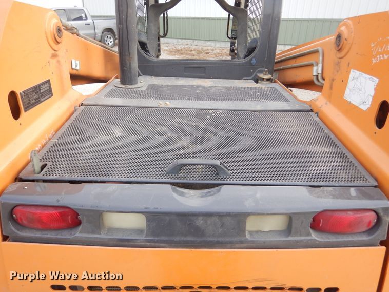 image for item DK3403 2013 Case SR220  skid steer loader
