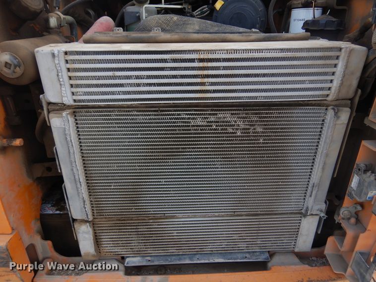 image for item DK3403 2013 Case SR220  skid steer loader