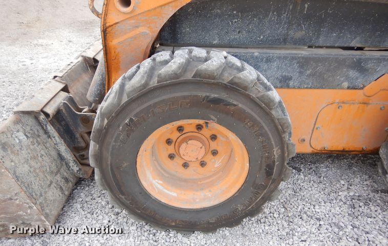 image for item DK3403 2013 Case SR220  skid steer loader