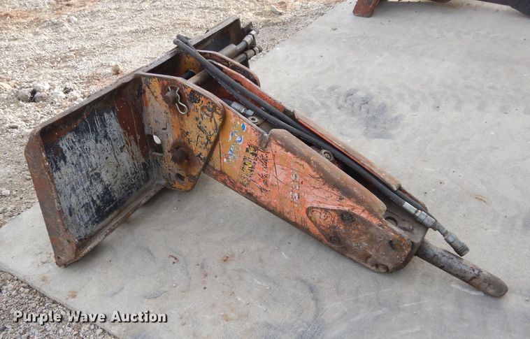 image for item DK3404 Stanley MB35600SS skid steer breaker