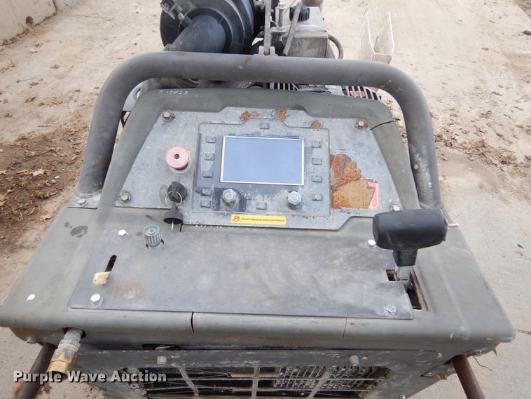 image for item DK3406 Husqvarna FS7000D  concrete saw