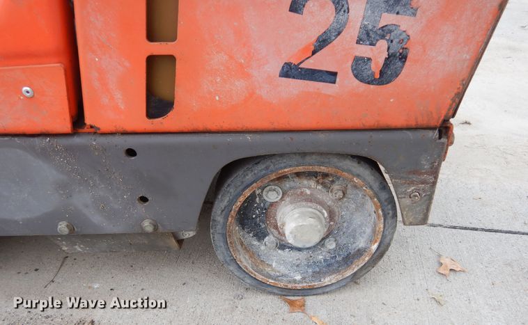 image for item DK3406 Husqvarna FS7000D  concrete saw